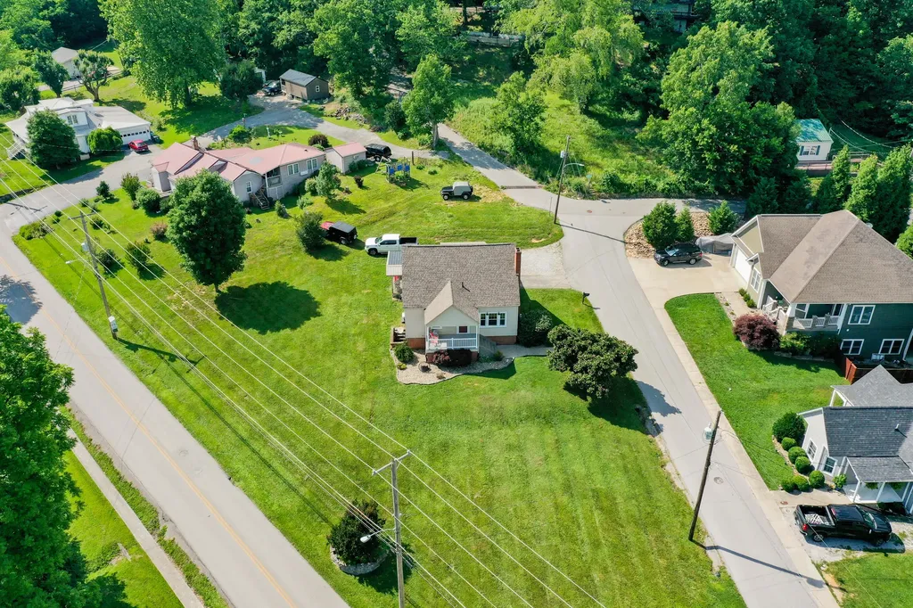109 Parman Street London KY 40741