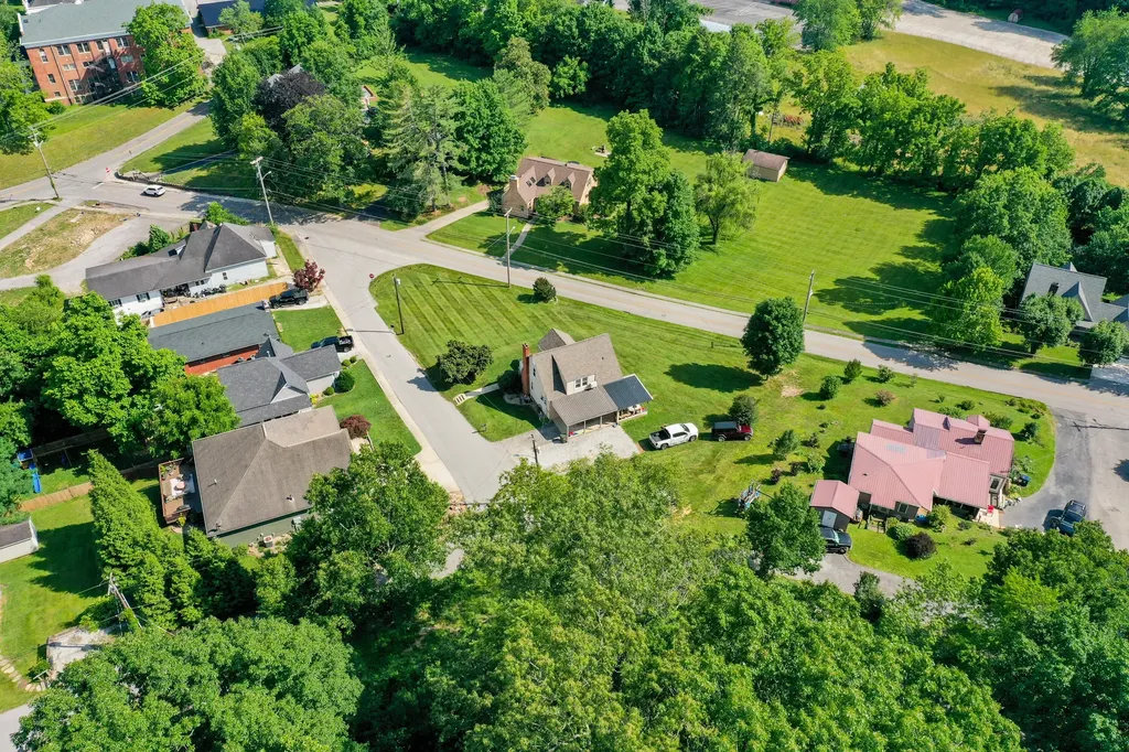 109 Parman Street London KY 40741