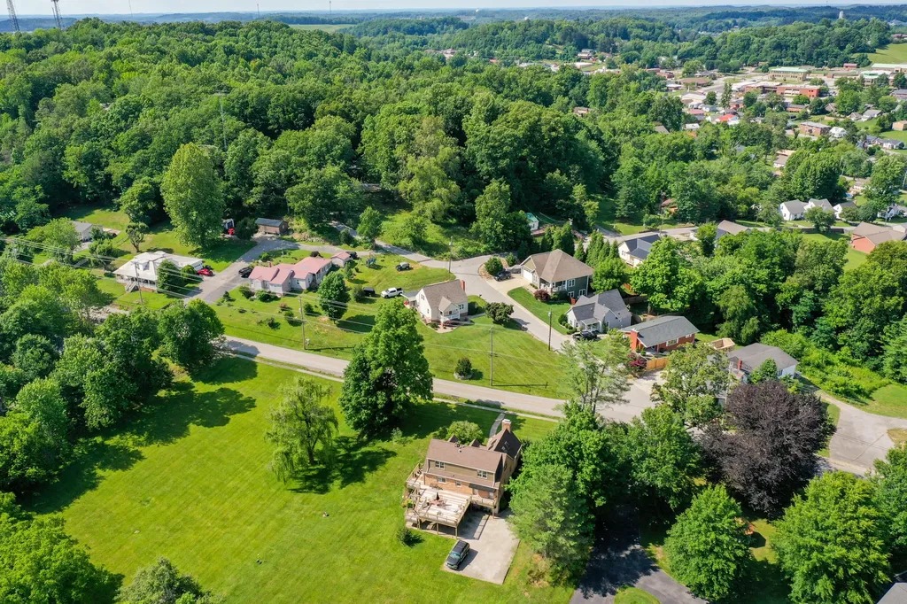 109 Parman Street London KY 40741