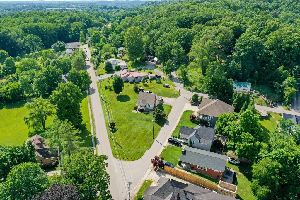 109 Parman Street London KY 40741