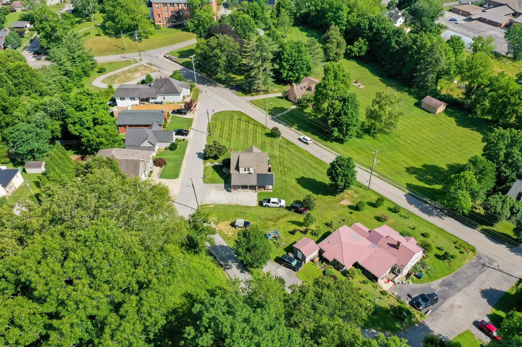 109 Parman Street London KY 40741