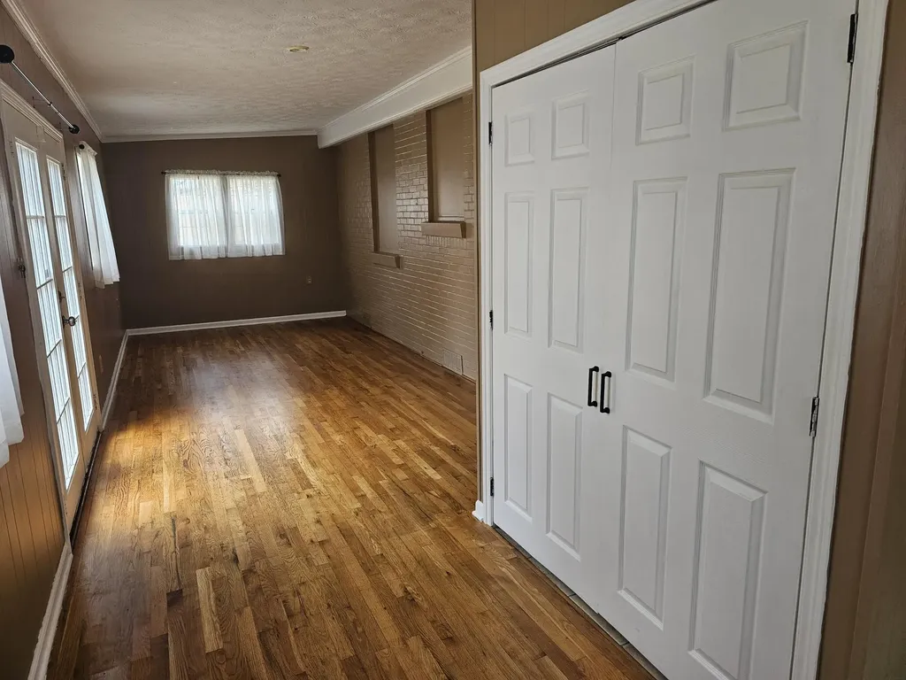 708 Cheryl Lane Lexington KY 40504