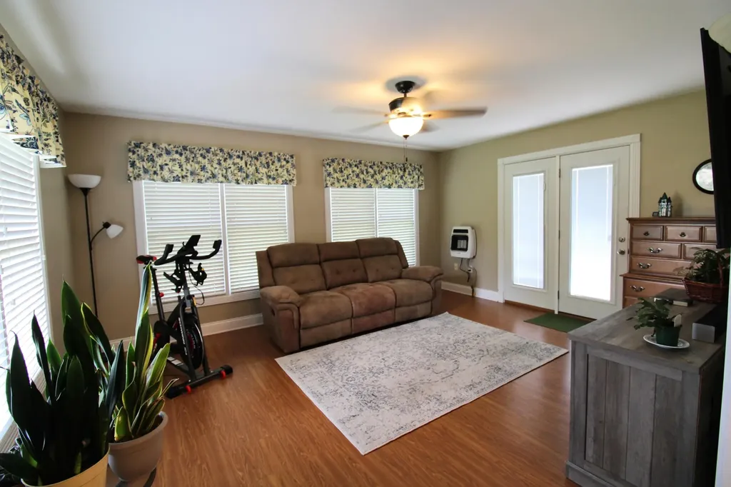 1143 Southern Hills Drive Richmond KY 40475