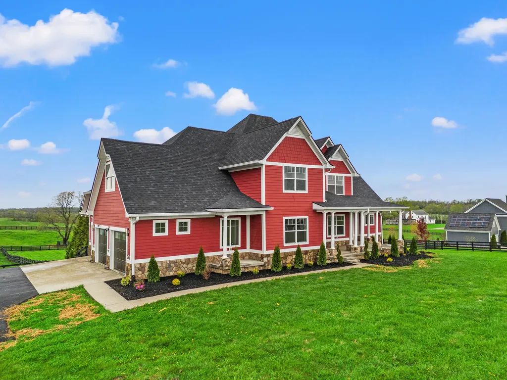 5121 Jacks Creek Pike Lexington KY 40515
