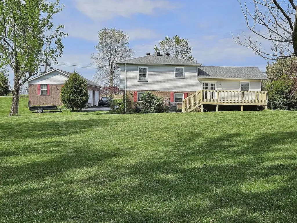 355 Smith Lane Berea KY 40403