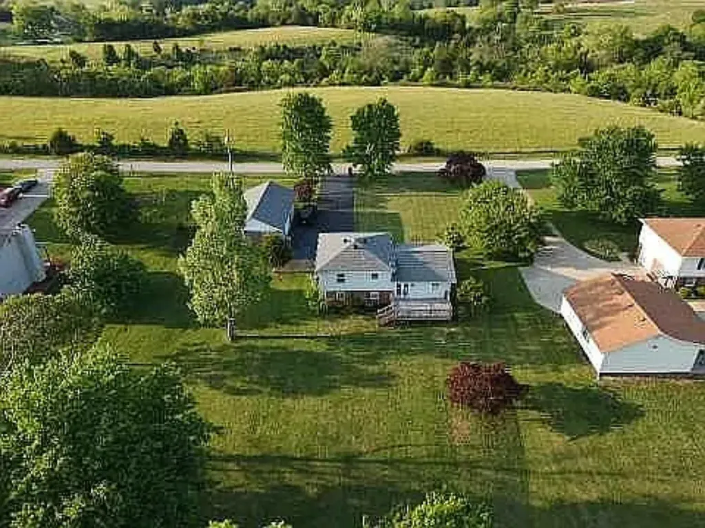 355 Smith Lane Berea KY 40403