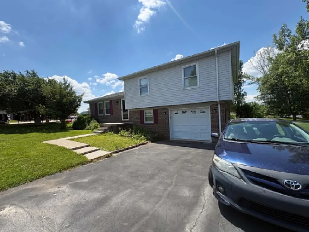 355 Smith Lane Berea KY 40403