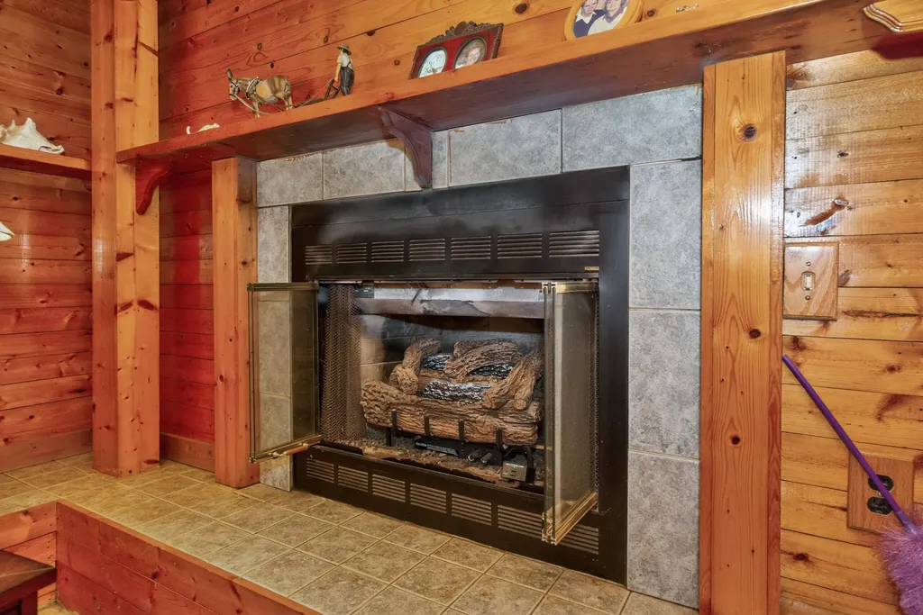 978 State Highway 1064 Woodbine KY 40771