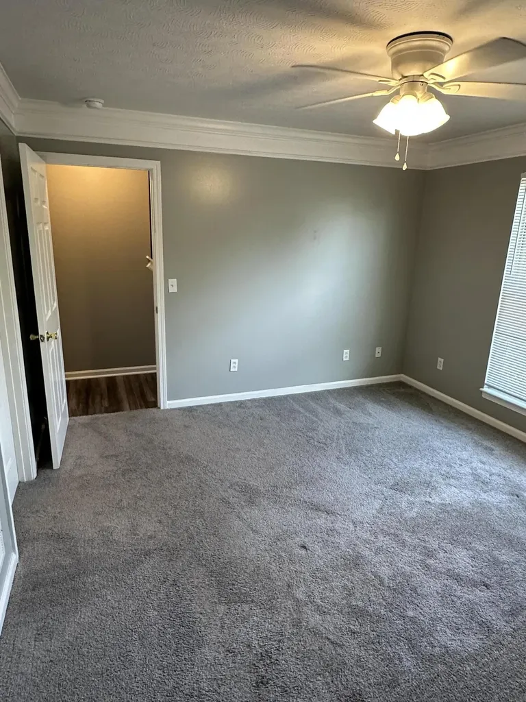 1087 Duval Street Lexington KY 40515