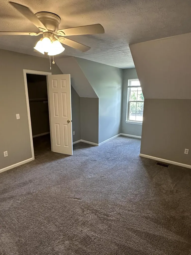1087 Duval Street Lexington KY 40515