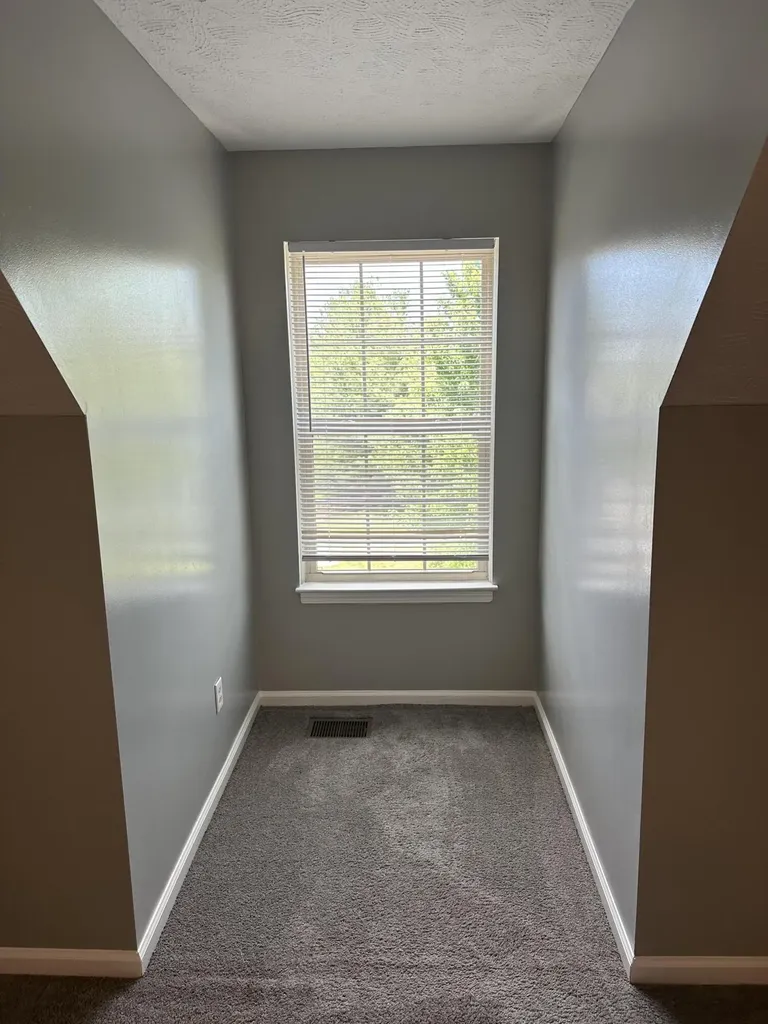 1087 Duval Street Lexington KY 40515