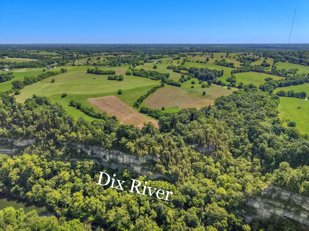 3749 High Bridge Road Lancaster KY 40444
