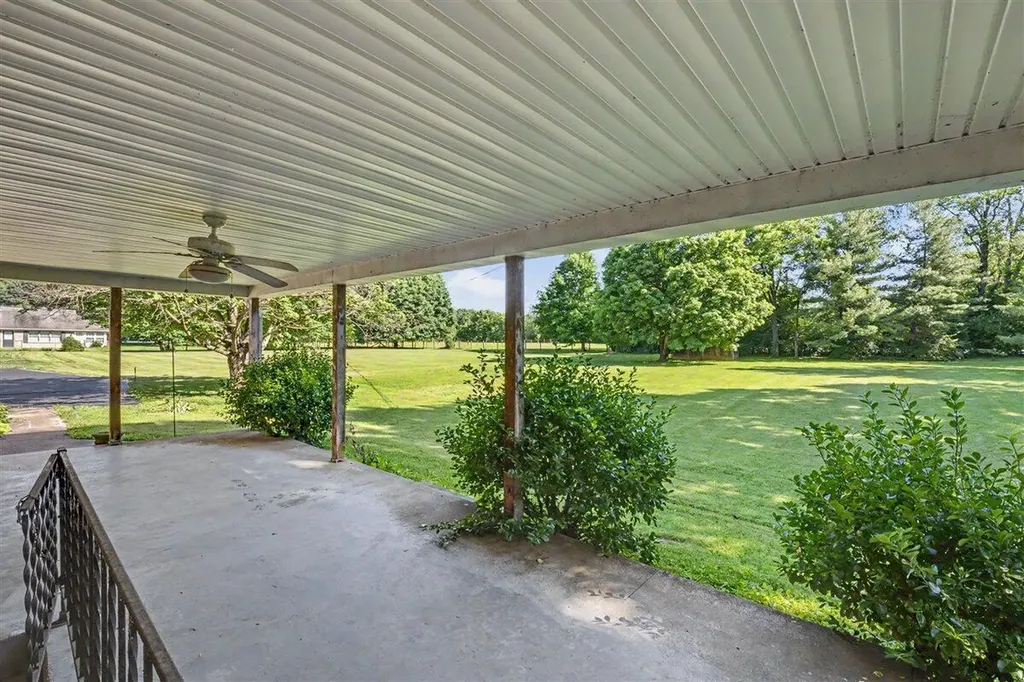 130 Schoolhouse Road Frankfort KY 40601
