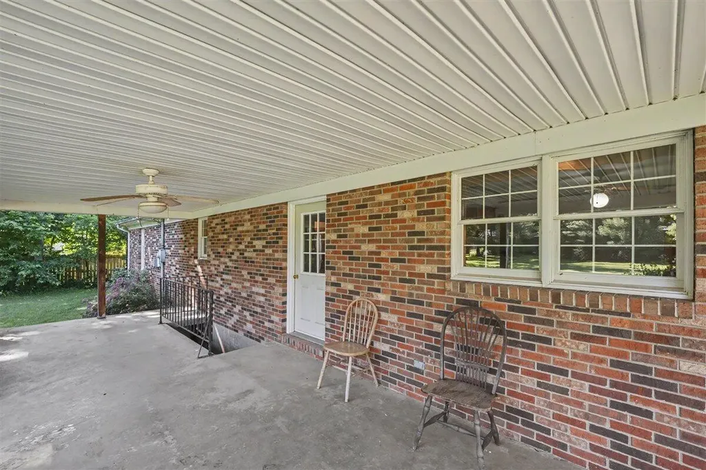 130 Schoolhouse Road Frankfort KY 40601