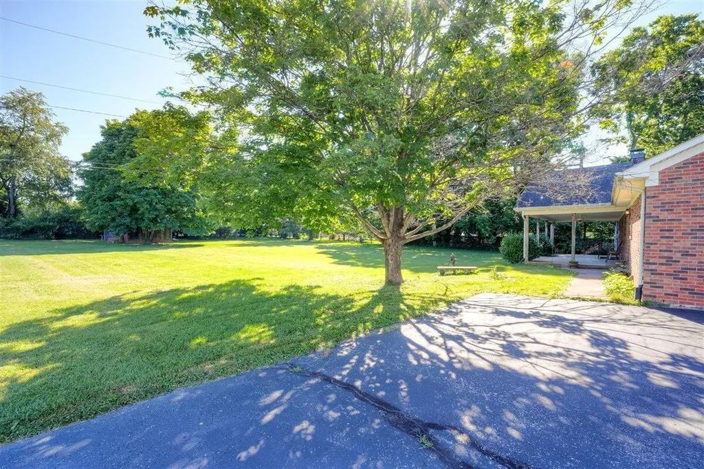 130 Schoolhouse Road Frankfort KY 40601