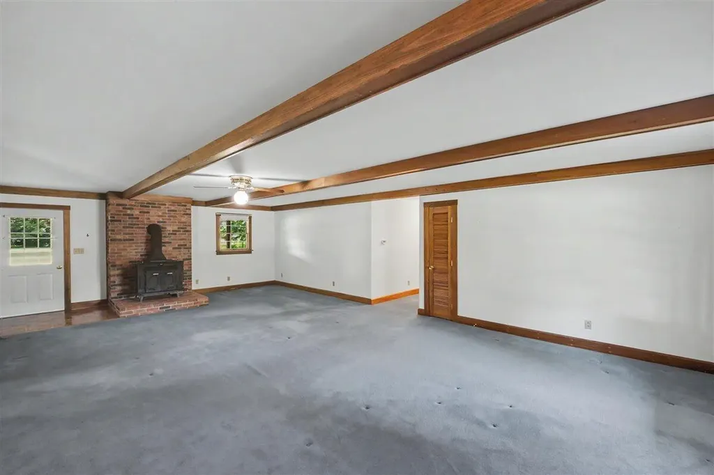 130 Schoolhouse Road Frankfort KY 40601