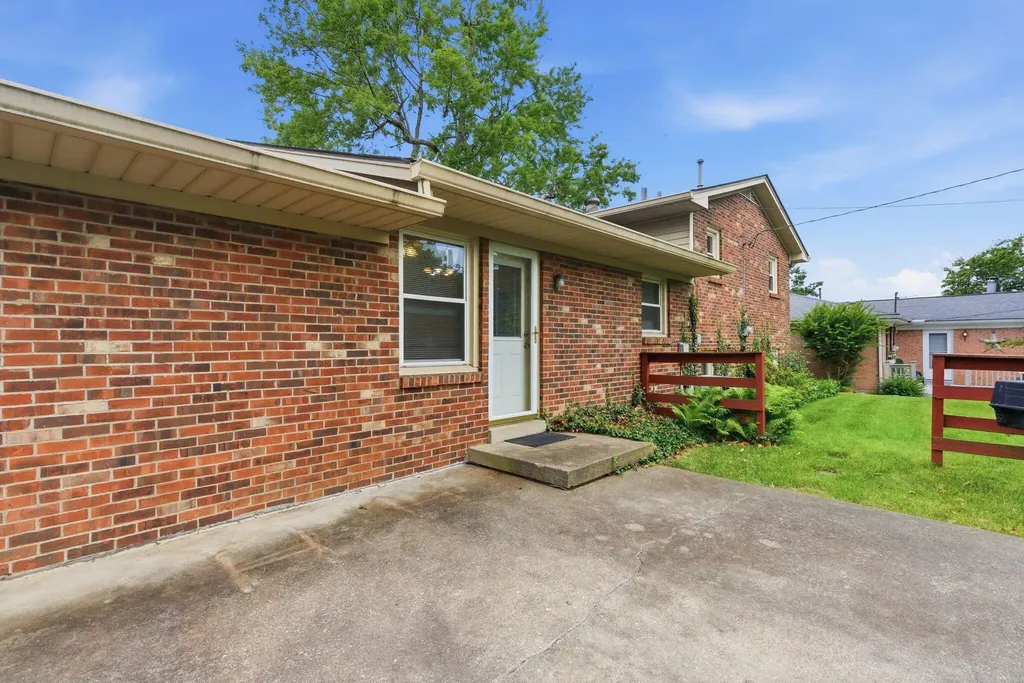 625 Cromwell Way Lexington KY 40503