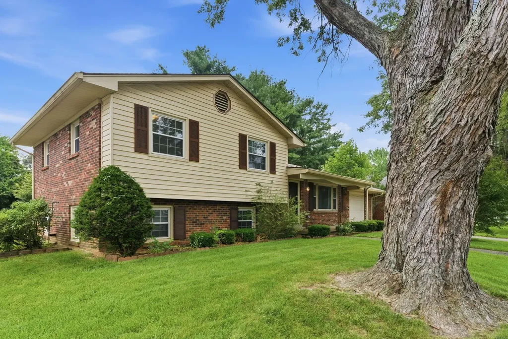 625 Cromwell Way Lexington KY 40503