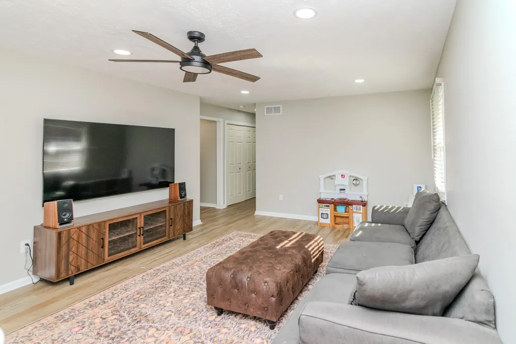 23 Windridge Drive Winchester KY 40391