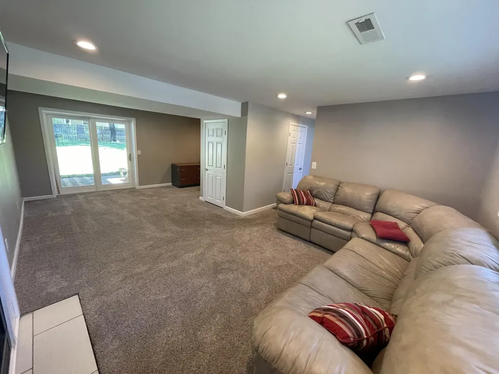 4417 Sussex Court Louisville KY 40241