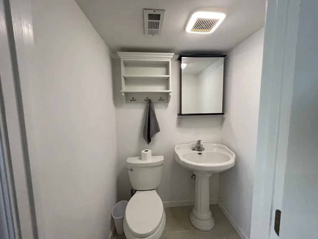 4417 Sussex Court Louisville KY 40241