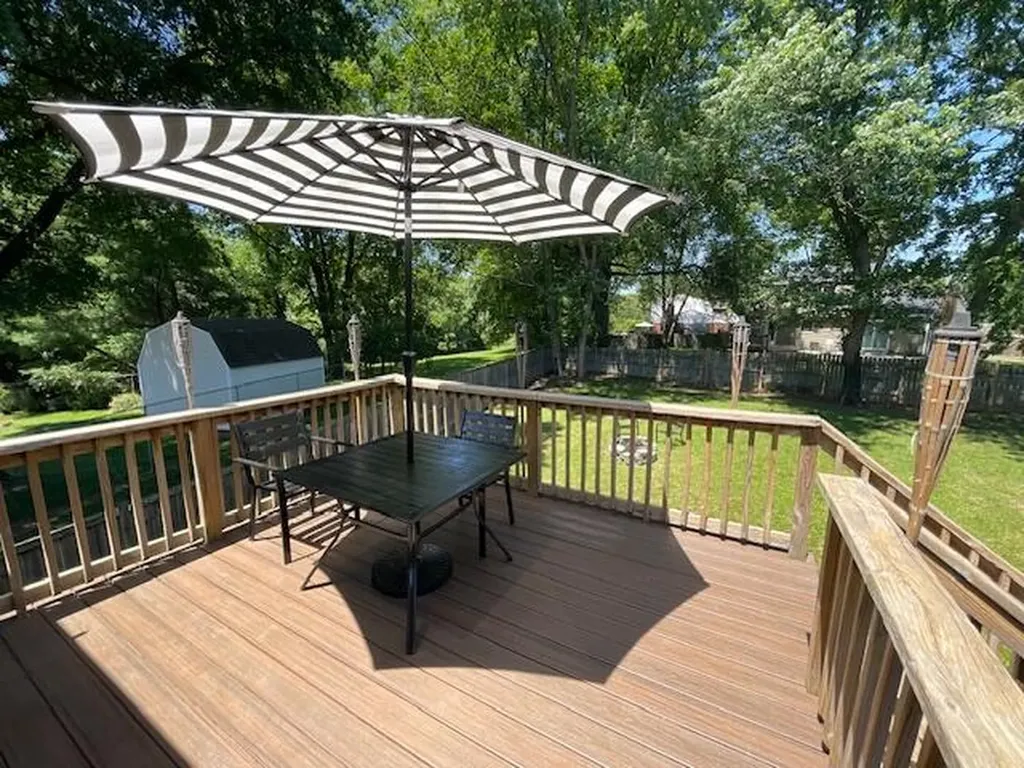 4417 Sussex Court Louisville KY 40241