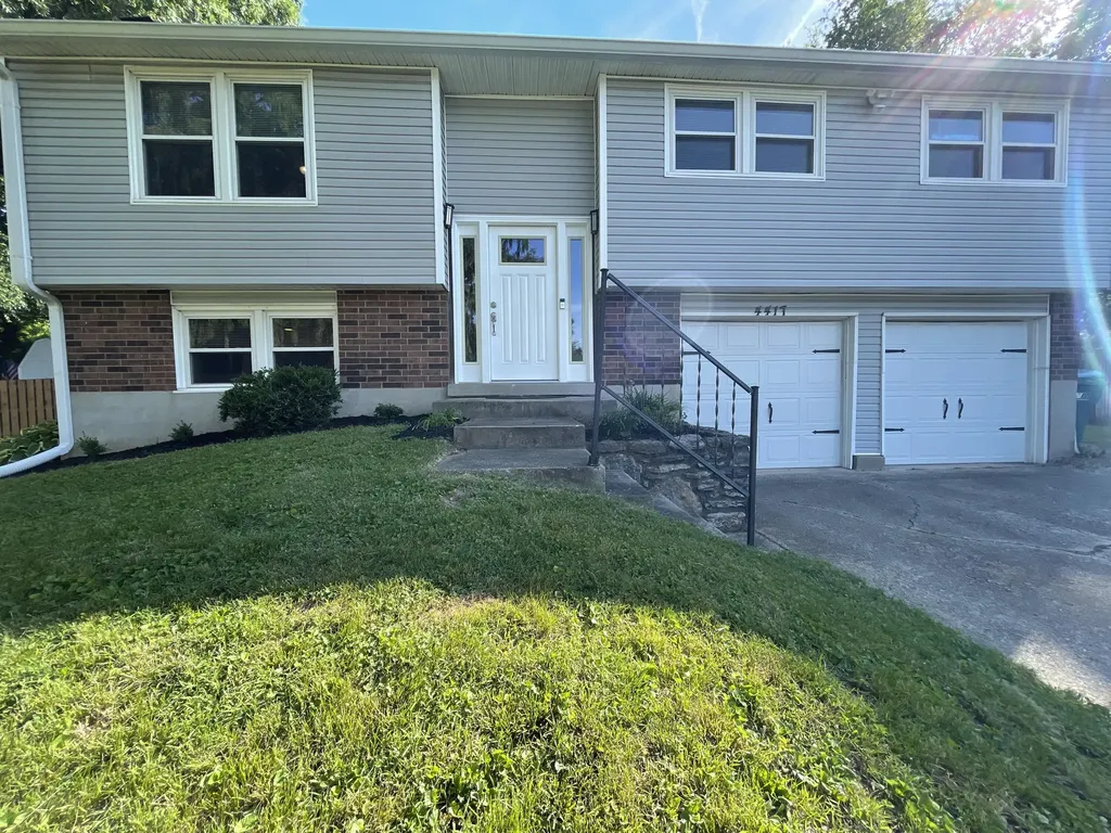 4417 Sussex Court Louisville KY 40241