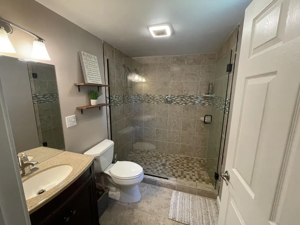 4417 Sussex Court Louisville KY 40241