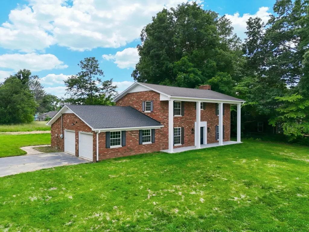 315 Pin Oak Drive Lawrenceburg KY 40342