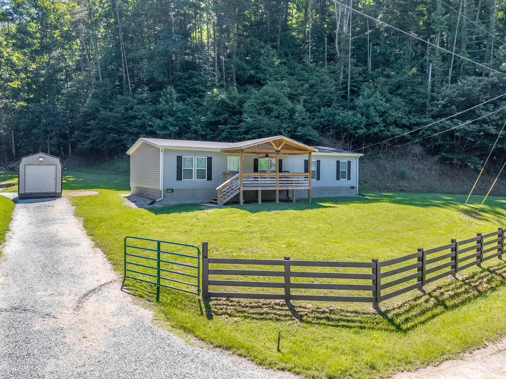 3750 Hunting Creek Road KY