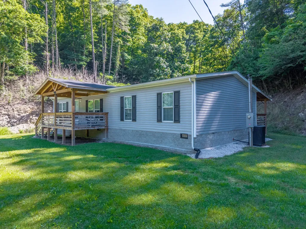 3750 Hunting Creek Road KY