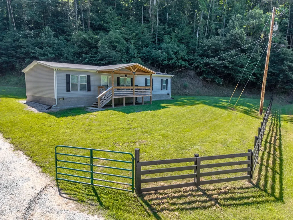 3750 Hunting Creek Road KY