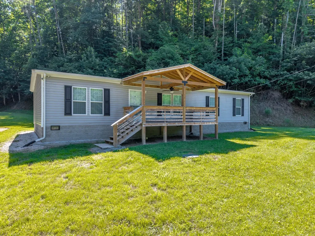 3750 Hunting Creek Road KY