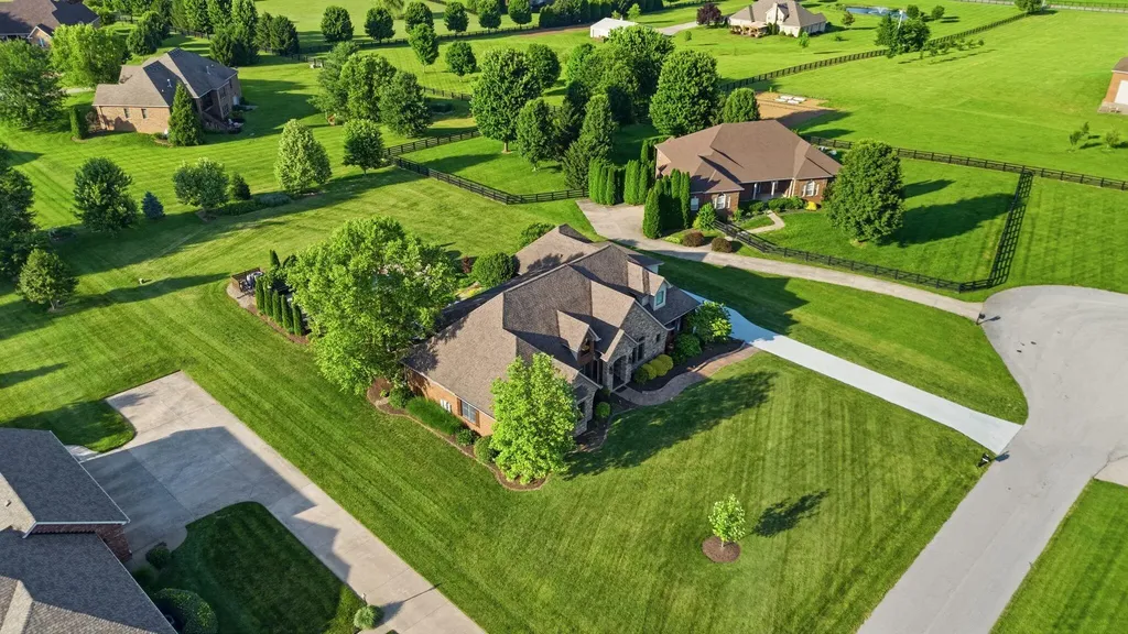 103 Merlot Court Georgetown KY 40324