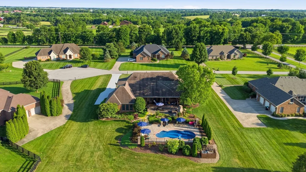 103 Merlot Court Georgetown KY 40324