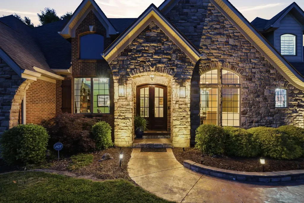103 Merlot Court Georgetown KY 40324