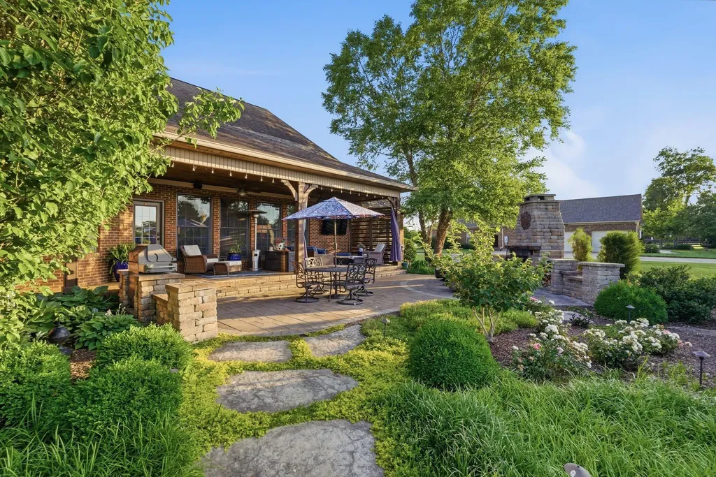 103 Merlot Court Georgetown KY 40324