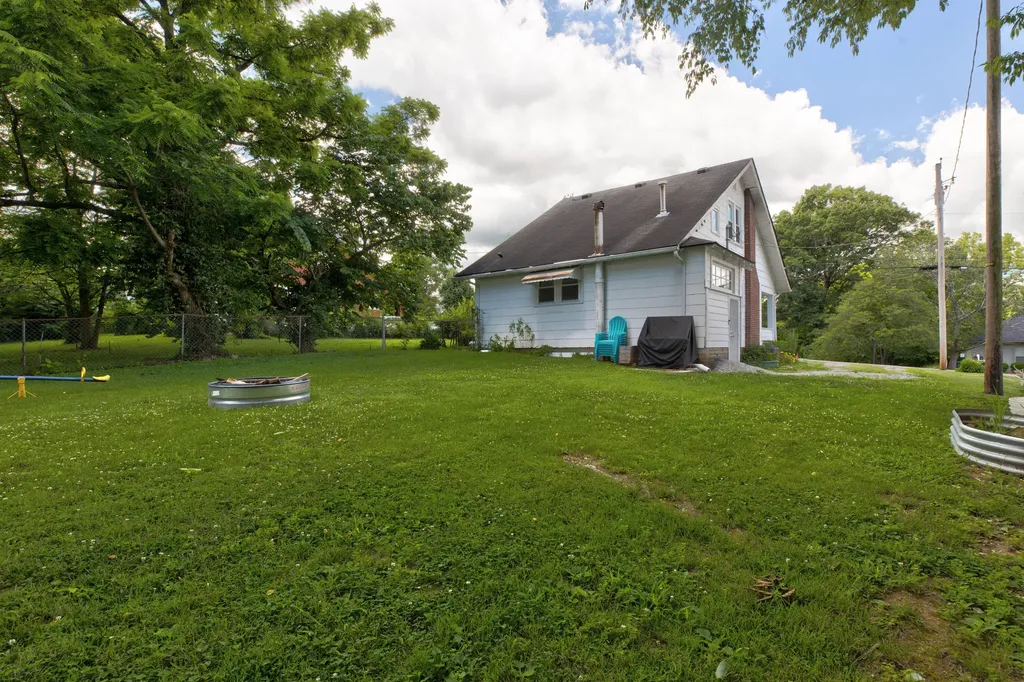 13 Long Avenue Winchester KY 40391