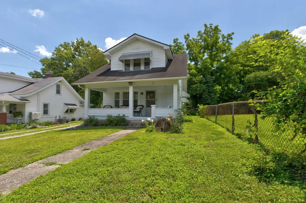 13 Long Avenue Winchester KY 40391
