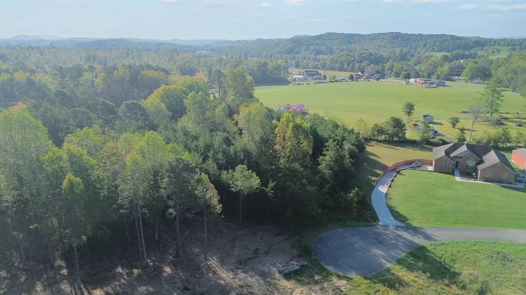 3 Winwood Trail Corbin KY 40701