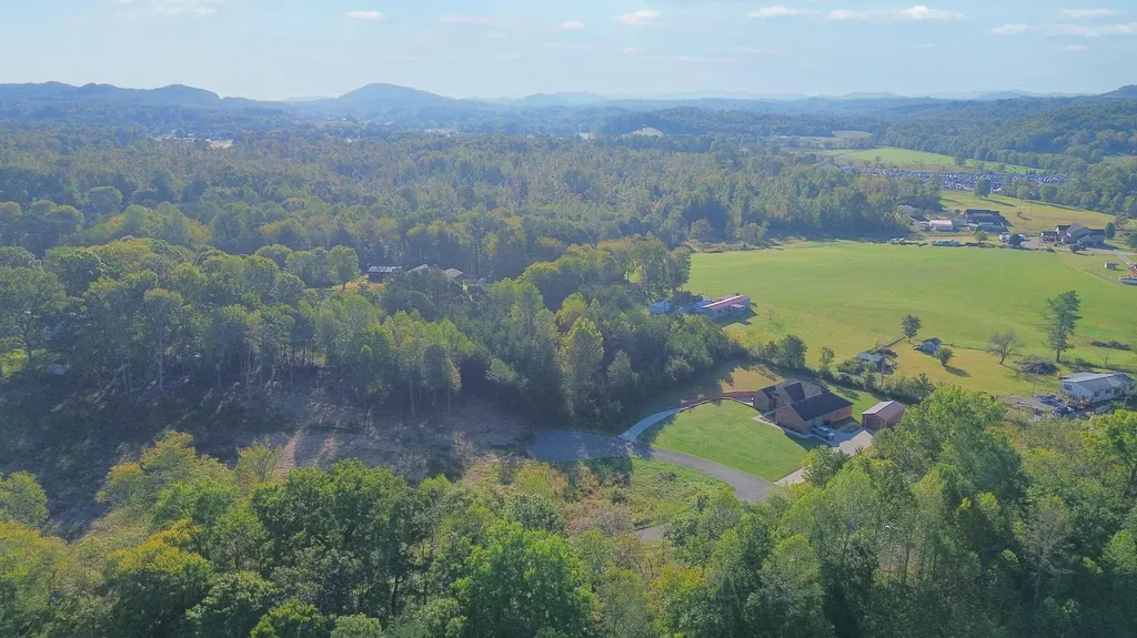 3 Winwood Trail Corbin KY 40701