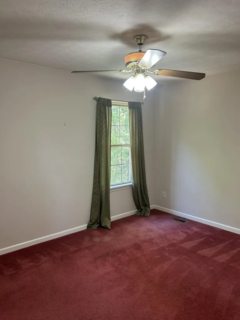 69 Hickory Woods Court Taylorsville KY 40071