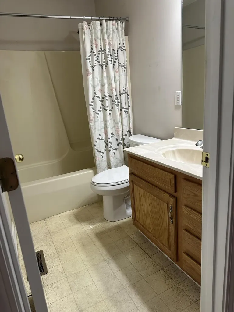 69 Hickory Woods Court Taylorsville KY 40071