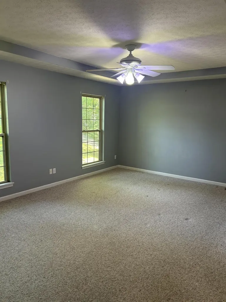 69 Hickory Woods Court Taylorsville KY 40071