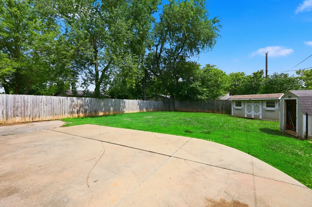 423 Plymouth Drive Lexington KY 40503