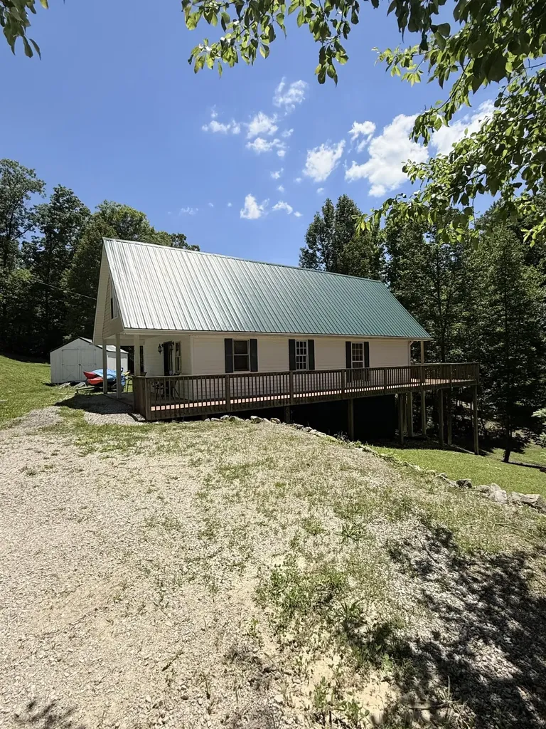 77 Dawn Drive Wellington KY 40387