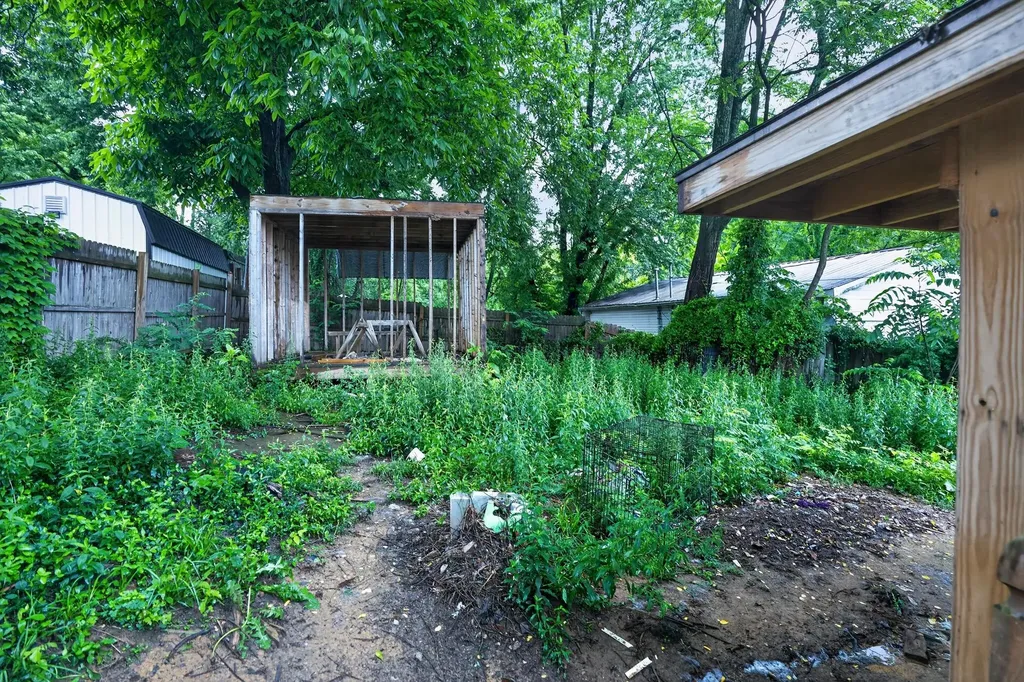 323 W High Street Mt Sterling KY 40353
