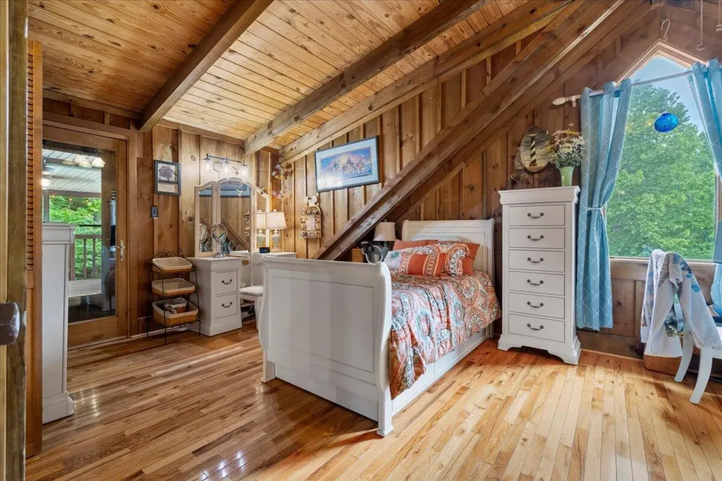 200 Old Log Lick Road Winchester KY 40391