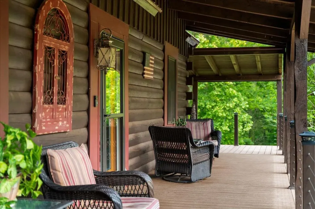 200 Old Log Lick Road Winchester KY 40391