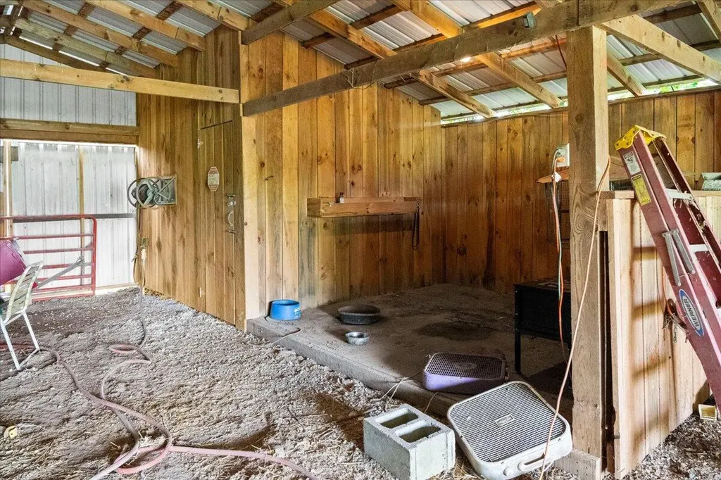 200 Old Log Lick Road Winchester KY 40391